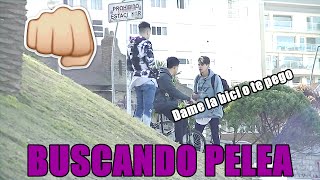 BUSCANDO PELEA EN LA CALLE  Queres una quotpiñaquot  AlexanderWTF [upl. by Whitney659]