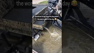 What a day 🙃 googan googansquad swamp bayou stuck highanddry offshorefishing bowfishing [upl. by Azalea]