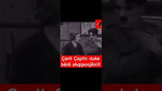 Çarli Çaplin duke bërë me duar shqiponjën shqiptare Mos ishte ky i pari që e shpiku [upl. by Resee]