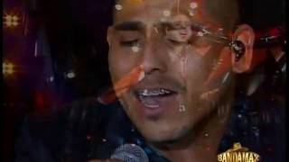 Espinoza Paz  Un hombre normal En vivo [upl. by Rodrick]