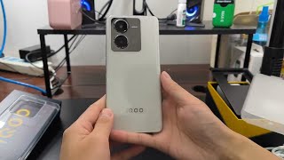 iQOO Z8 5G Unboxing amp Hands On Review [upl. by Enoed]