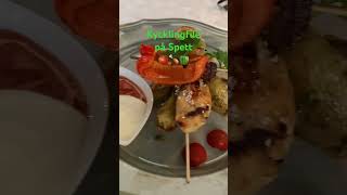 KYCKLINGFILÉ PÅ SPETT  CHICKEN WITH VEGGIES shorts viral viralvideo [upl. by Sadira]