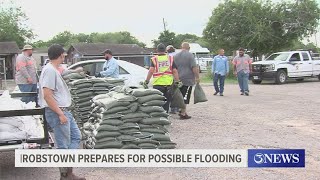 Robstown prepares for possible flooding [upl. by Oralie]