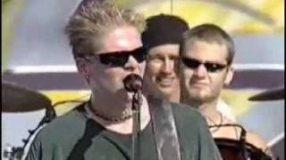 The Offspring  All I Want en vivo con subtítulos en español [upl. by Darius]