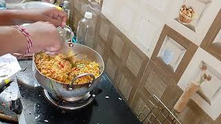 టమాటా రైస్  బజ్జిలు tomatorice nammabengaluru bajji mirchi cooking kitchen tiffin telugu [upl. by Elocaj555]