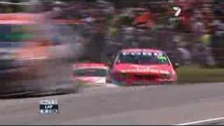 Skaife fighting with Lowndes Barbagello 2007 [upl. by Ettelra]