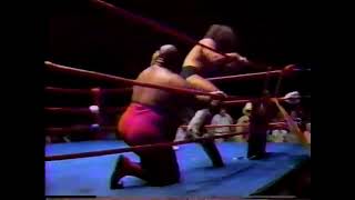 Bruiser Brody vs Abdullah The Butcher WCCW 1986 [upl. by Streetman]