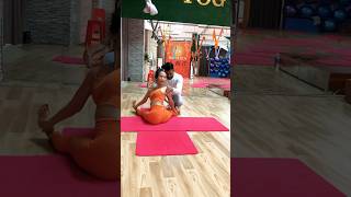 Twist training yoga yogaasana yogapose advanceasana advanceyoga [upl. by Azal672]