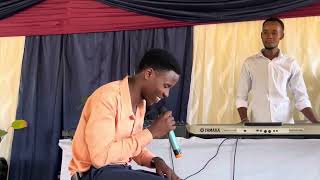 Guhimbaza part2 AMASHIMWE DUSENGE Elie mu bihe byo Guhimbaza Imana live session [upl. by Nauqaj933]