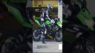 KAWASAKI NINJA ZX25R La Moto 250cc Mas Rápida Del Mundo [upl. by Omari]