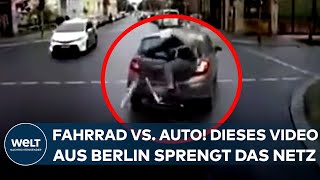 BERLIN Dieses UnfallVideo sprengt das Netz Radfahrer vs Auto  und eine Frage steht im Raum [upl. by Mellitz]