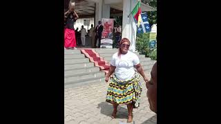 Le MAKOUNE danse traditionnelle Bassa au Cameroun [upl. by Nalro259]