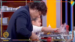 ¿Cómo es cocinar con los jueces ¡Así  MasterChef Junior 10 [upl. by Bolt]