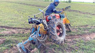 Tractor Kubota RT 140 DITractor Khmer Farmer [upl. by Karlen]