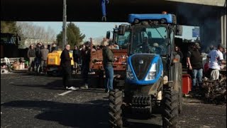 Blocages des agriculteurs  le point sur la situation à 18h [upl. by Heyra]