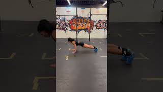 Advanced push ups  Flexiones avanzadas pushups flexiones fitness fitnesstips [upl. by Gonta]