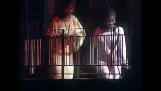 HARUNA ISHOLA PERFORMS LATE GIWA ABUDU BENSON INA RAN TRACKS [upl. by Nivloc808]