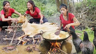 Catch chicken in forest Chicken soup tasty for dinner Goad spicy cooking for lunch 5 video [upl. by Iruam]