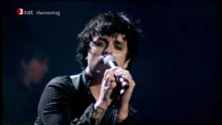 21 Guns  Green Day  live at Fox Theatre 2010 HQ [upl. by Ainnet]