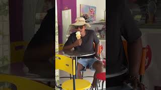 El Ciego coqueteando 🍨👨🏾‍🦯 humor comedia funny nieve [upl. by Shabbir]