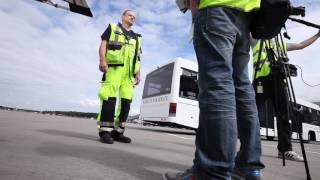 ELTEN Sicherheitsschuhe Überrolltest am Flughafen MünsterOsnabrück [upl. by Honeywell]