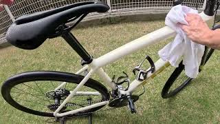 TREK DOMANE AL4 GEN3を洗車するだけの動画 [upl. by Adnolehs]