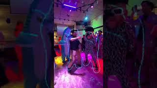 Cabezon de Bad Bunny en la fiesta de Dani [upl. by Delamare412]