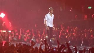 Enrique Iglesias  El Perdón amp Bailando LIVE  Hartwall Arena Helsinki Finland 752017 [upl. by Cordalia]