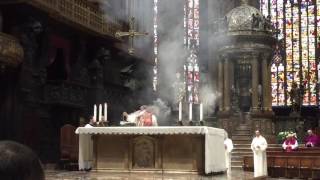 Incensing l Solemn Vespers in Ambrosian rite Usus recentior [upl. by Filomena]