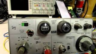 22 Spectrum Analyzer Basics  Tutorial and the Tektronix 1401A [upl. by Quackenbush560]