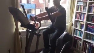 So geht die Skihocke auf dem Crosstrainer [upl. by Cristobal713]