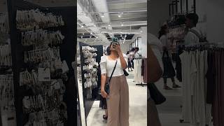 Meeku Window shopping istama shoppingwindowshoppershortvideoshortsfeedzudiosummer [upl. by Can]