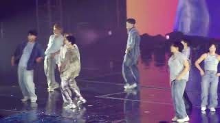 240929 2024 SUPER JUNIORDampE WORLD TOUR  ECLIPSE ggb fancam [upl. by Gnirps718]