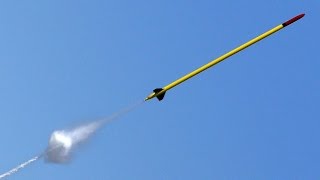 Water Rocket flies to 1752 feet 534m [upl. by Gokey177]