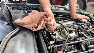 Mercedes SL500 fuel distributor replacement [upl. by Milburn]