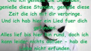 Cro  Liebe LyricsHQ [upl. by Darbie]