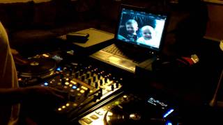 Messing around with the Denon DNs3700 Behringer DDM400 and Virtual DJ [upl. by Floris]