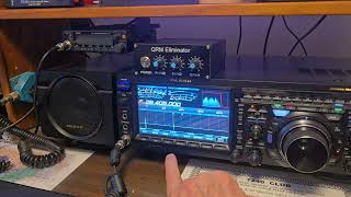 YAESU FTDX101MP Rick VE6CQ ON 10 Meters [upl. by Annasiul]