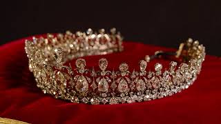 The Fife tiara at Kensington Palace [upl. by Elauqsap871]