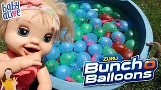 ZURU Buncho Balloons Water Balloon Fight with Baby Alives  Kelli Maple [upl. by Yelehsa529]