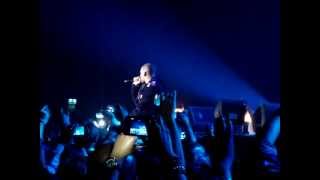 R Kelly When a womans fed up I wish live HMH Amsterdam 19042011 [upl. by Cece288]