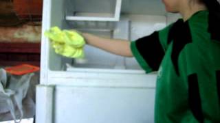 How to defrost your freezer WITH OUT unplugging it or having to move it NEW TRICK [upl. by Ajssatsan]