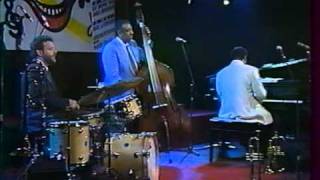 Ray Brown Trio  Summertime 26 [upl. by Johny]