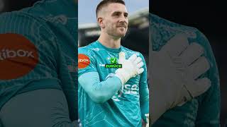 Dieser Torhüter VERKLEINERT DAS TOR vor dem Spiel 😂🤯 fußball torwart neuer ederson courtois [upl. by Anwahsiek720]