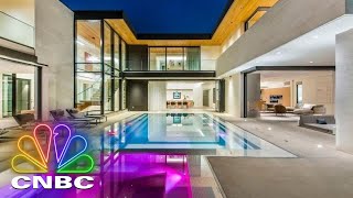 SHARK HOUSE MANSION WITH KEVIN OLEARY  Secret Lives Of The Super Rich [upl. by Freed]