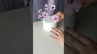 How to make easy Wafer paper flowers ytshorts youtubeshorts shortsvideo shortsyoutube [upl. by Estell]