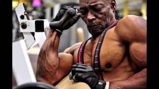 70летний бодибилдер  70YearOld Bodybuilder [upl. by Hnah]