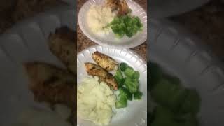 Mashed potatoes chicken amp broccoli 😋 [upl. by Petie]