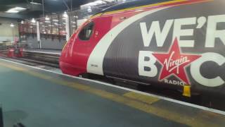 My First Class trip back from London Euston to Liverpool Lime Street Review Vlog [upl. by Nehte]