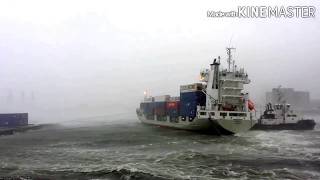 Ship in Heavy Storm accident crash [upl. by Dnalevelc748]